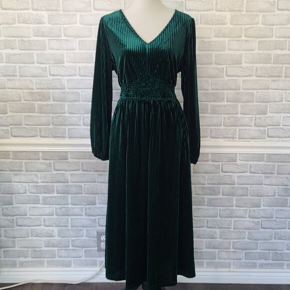 Zesica Emerald Green Velvet Midi Dress Pleated Vneck NEW Wicked Oz Cosplay XL - Picture 1 of 10